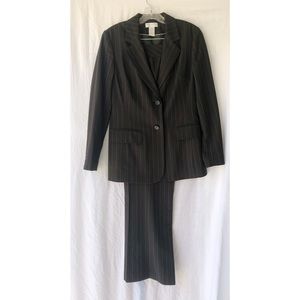 Worthington Women’s Suit - 6